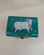 Kavyatva Pichwai Trunk Box - Image 4