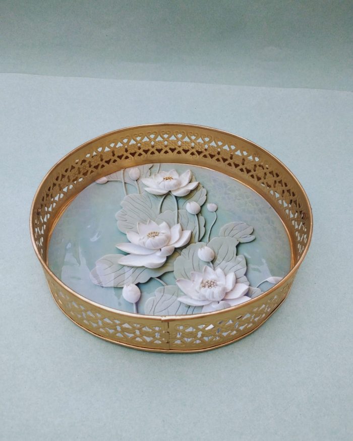 Lotus Tray With Handle - Image 2