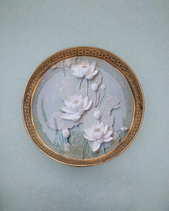 Lotus Tray With Handle - Image 3
