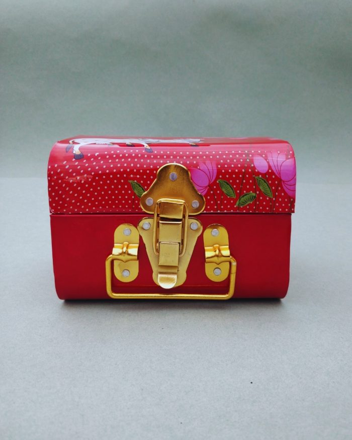 Pichwai Cow Trunk Box - Image 2