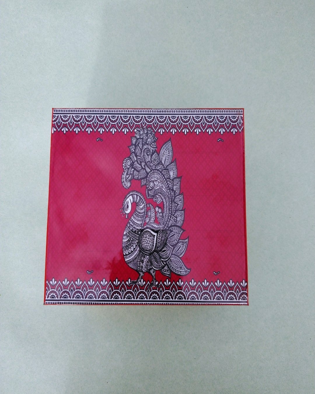 23 Peacock Printed Metal Box - Image 3