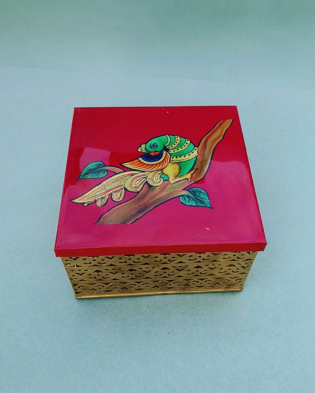 83 Parrot Printed Metal Box - Image 3